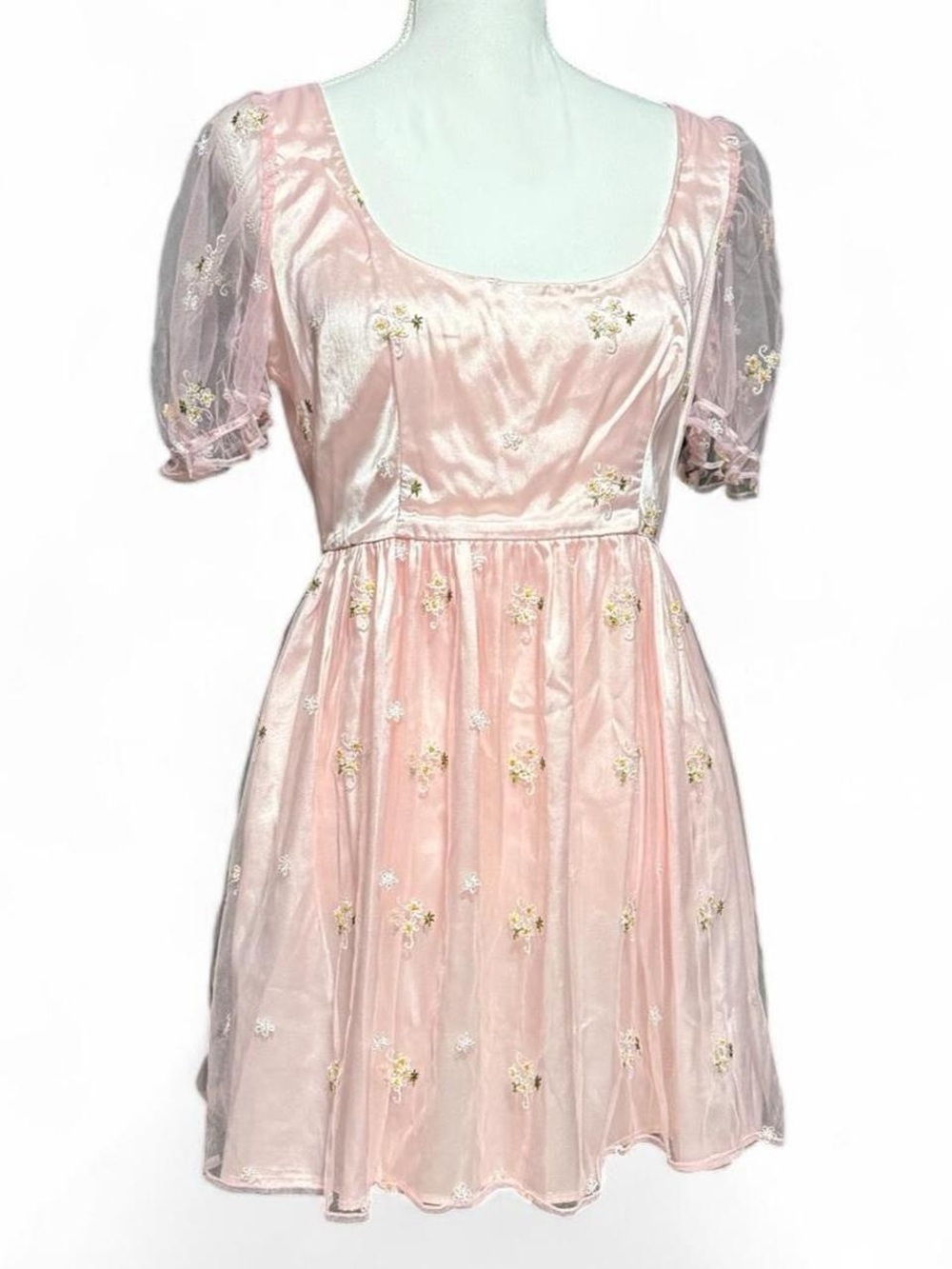 Sugar Thrillz Pink Floral Embroidered Satin Tulle Puff Sleeve Mini Dress Medium